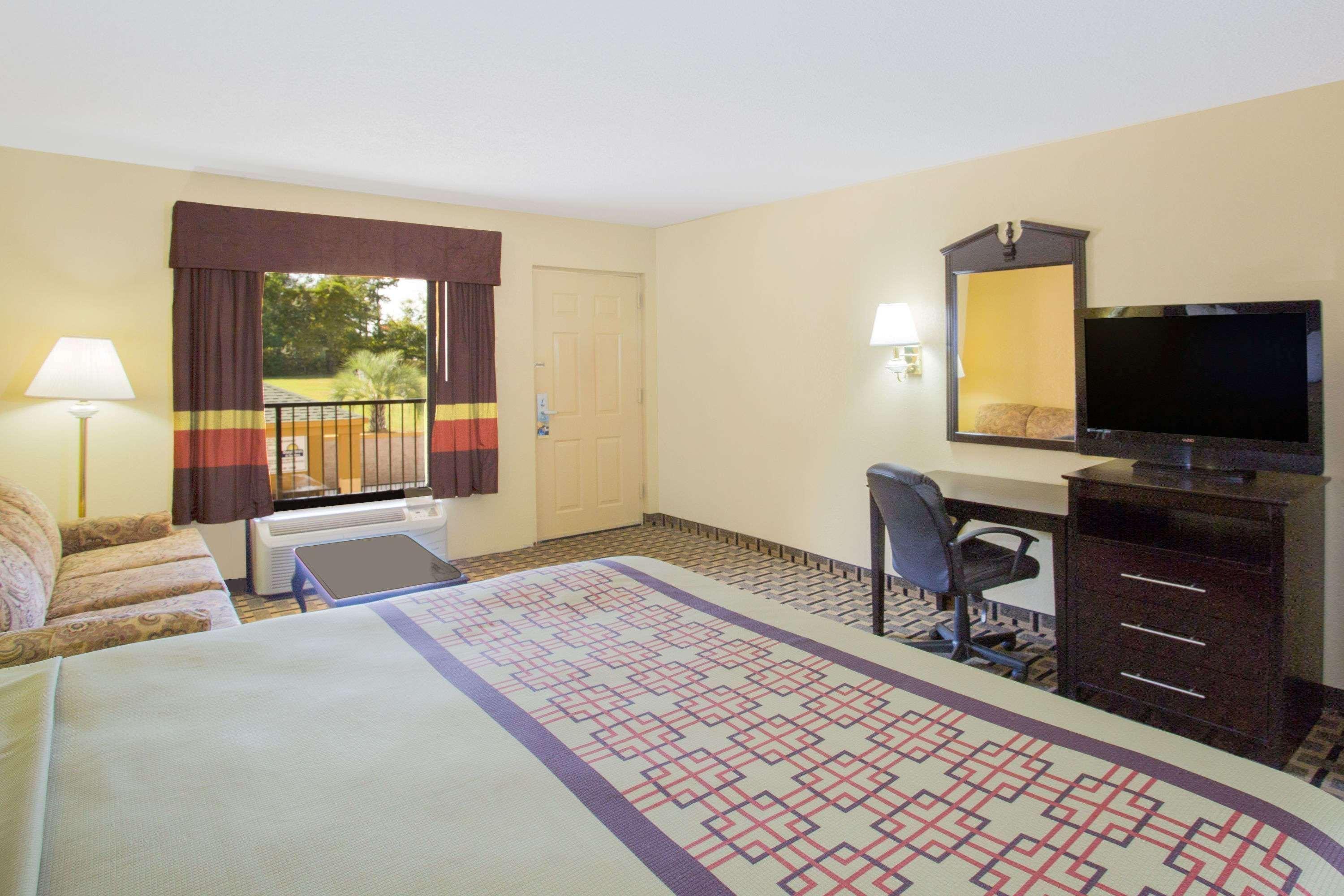 Days Inn By Wyndham Andalusia Luaran gambar
